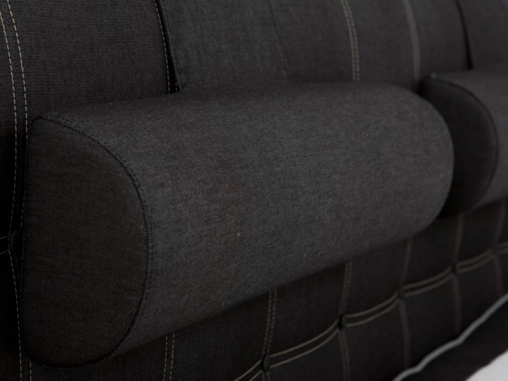LUX Stor Nackkudde Svart Jeans i gruppen Möbler / Sängar hos AIR 2 (110-28-22591)